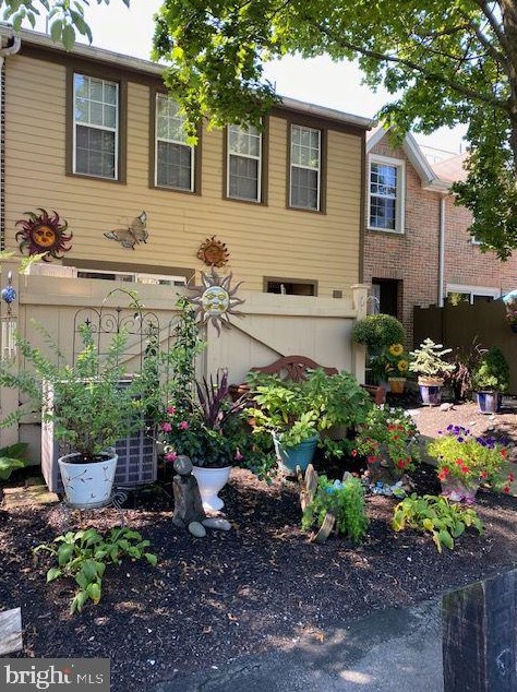 90 Medinah Dr, Reading, PA 19607