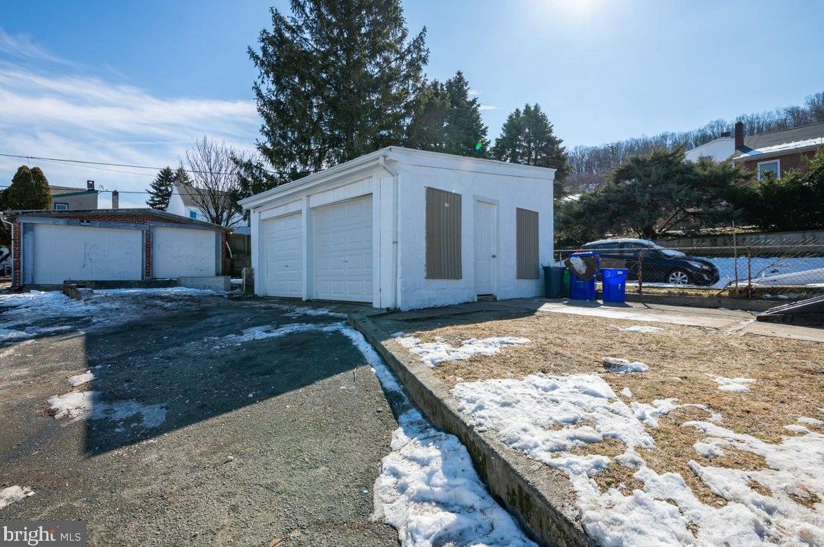 533 16th St, Reading PA  19606-2508 exterior