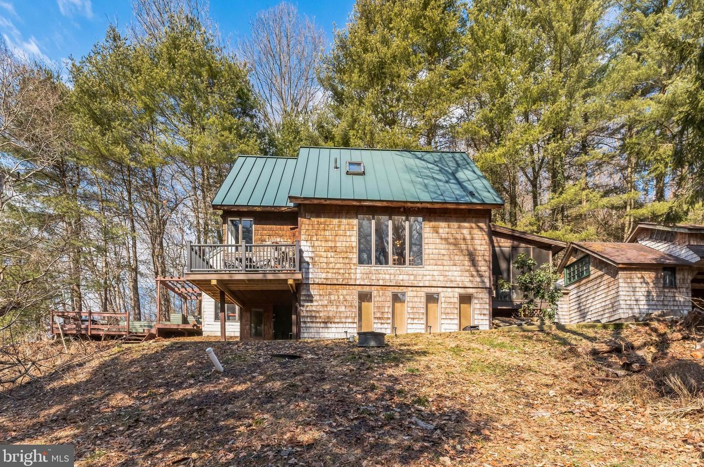 401 Hill Church Rd, Spangsville, PA 19512