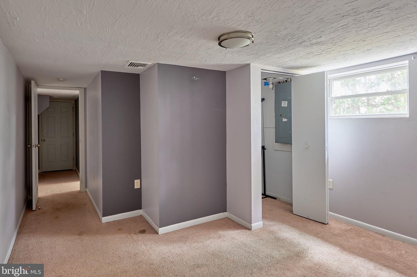3312 Earl St, Reading PA  19605-2258 exterior