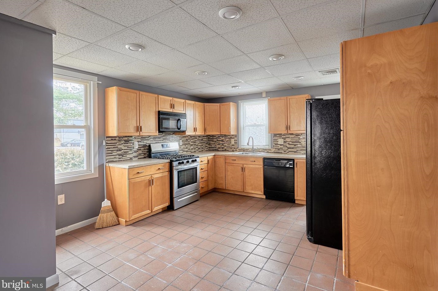 3312 Earl St, Reading PA  19605-2258 exterior