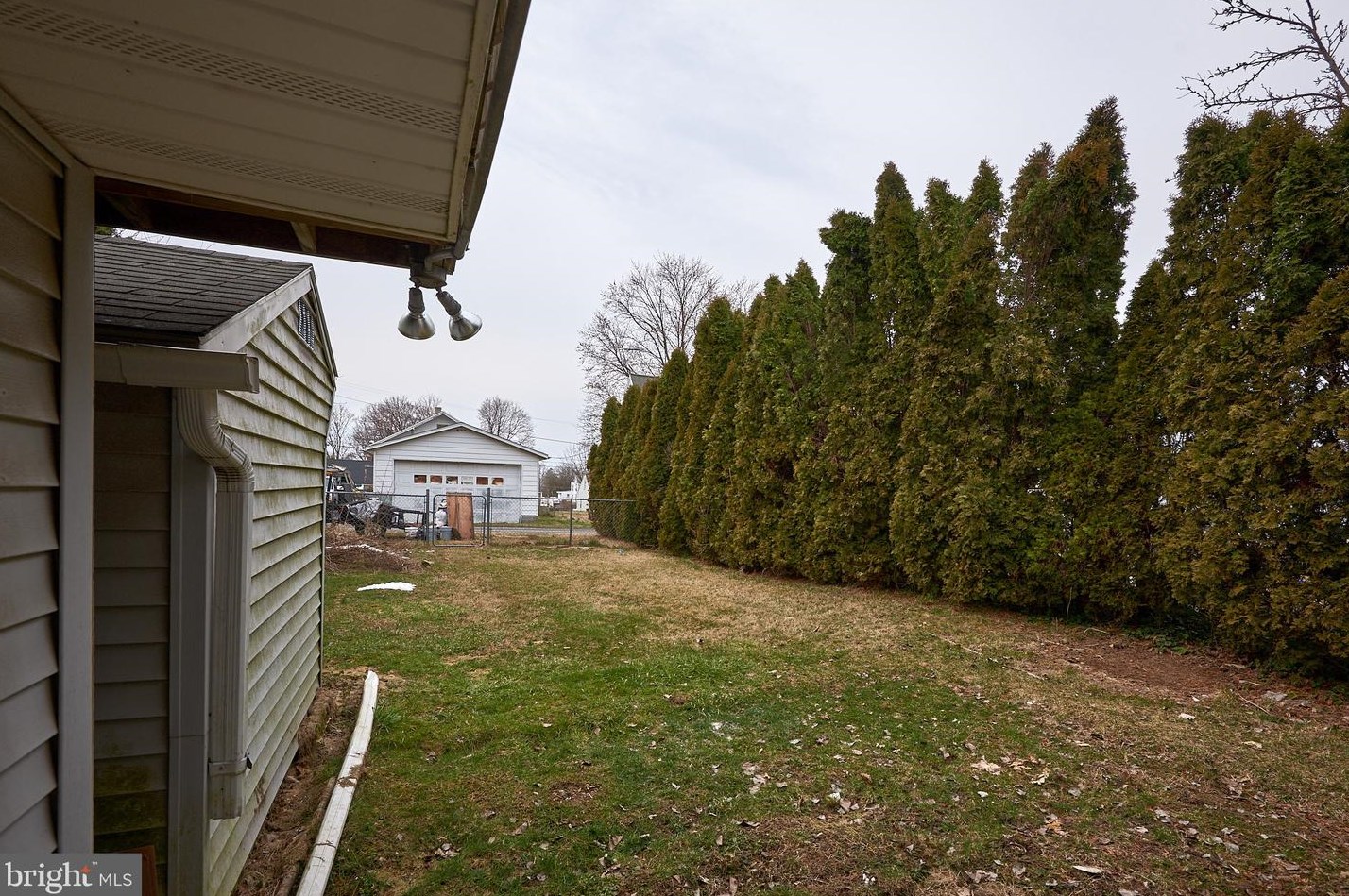 3312 Earl St, Reading PA  19605-2258 exterior