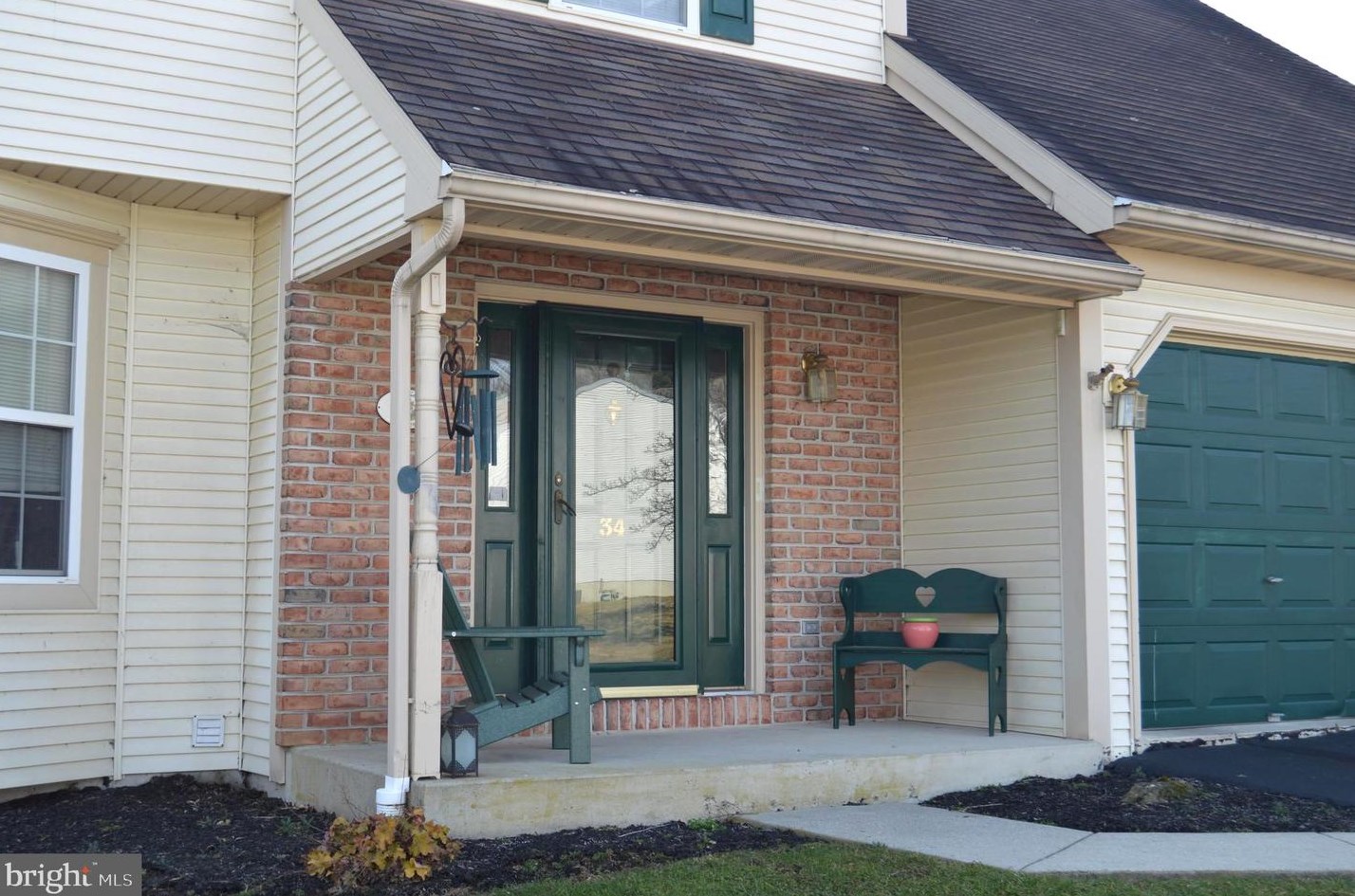 34 Sabrina St, Wernersville, PA 19565