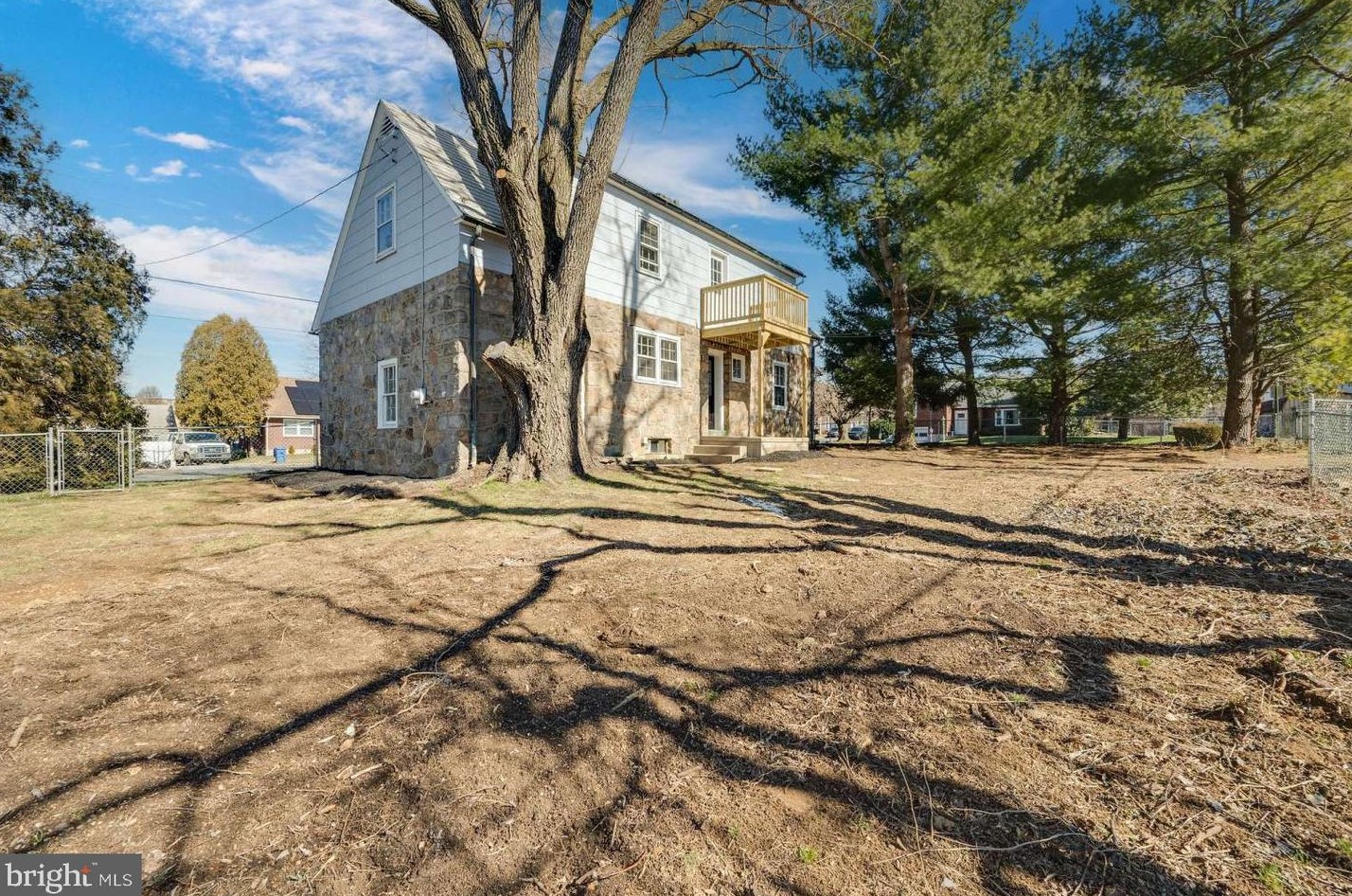 100 Girard Ave, Reading PA  19605-3110 exterior