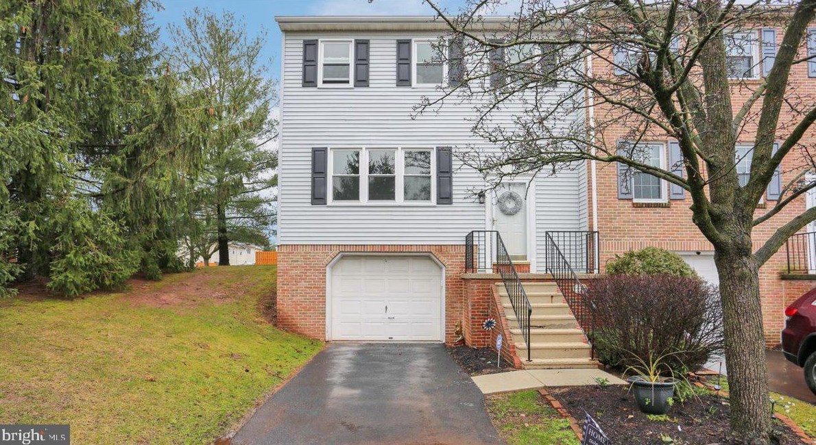 40 Rock Rd, Reading, PA 19606