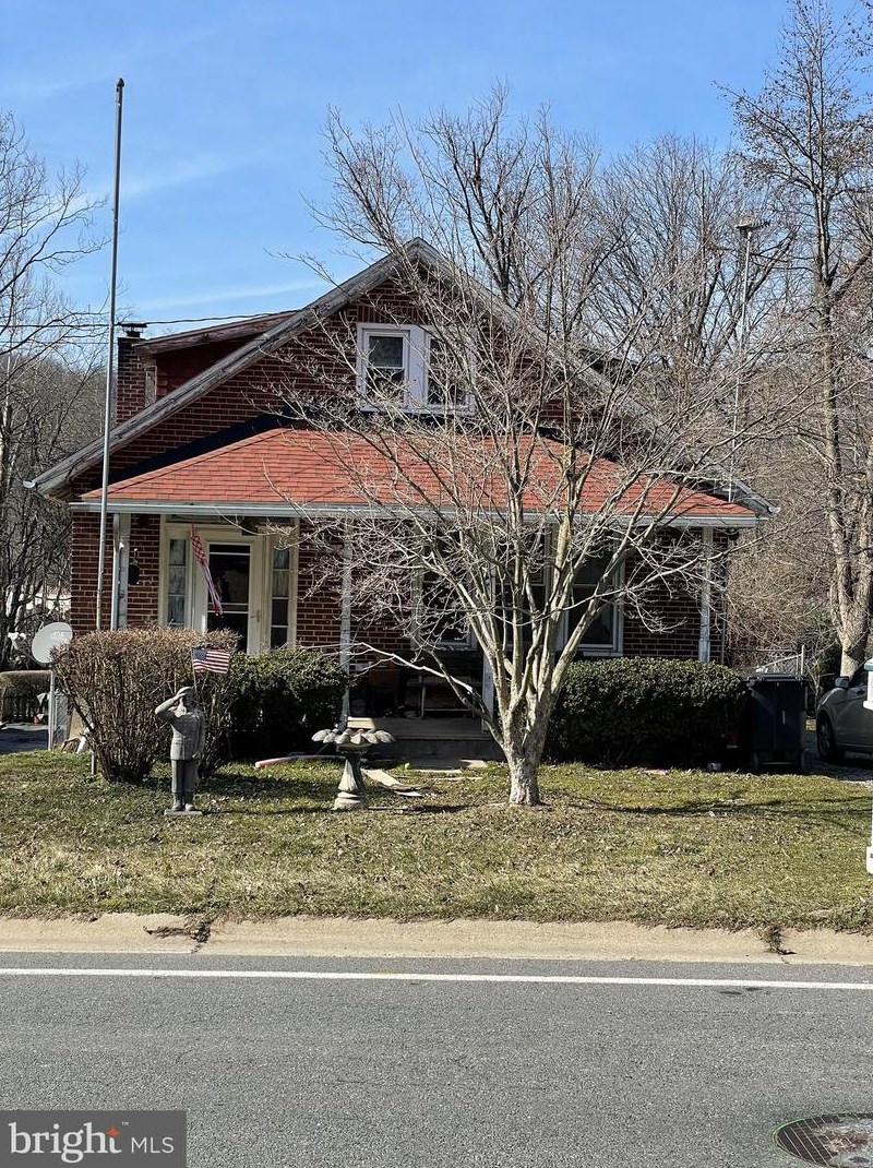 1029 Butter Ln, Reading, PA 19606