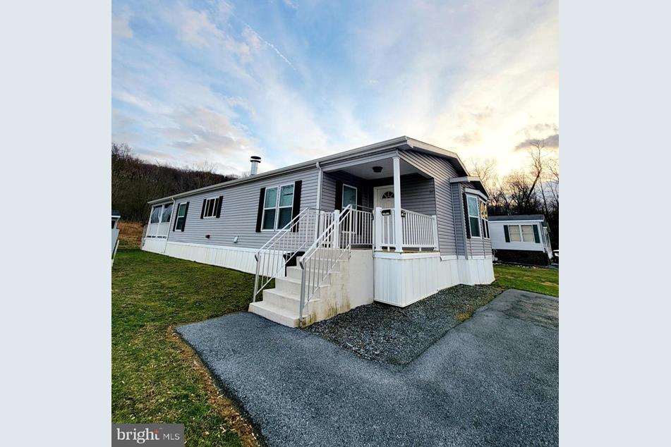 16 Mountain View Ln, Blandon, PA 19510 MLS PABK2040348 Coldwell Banker