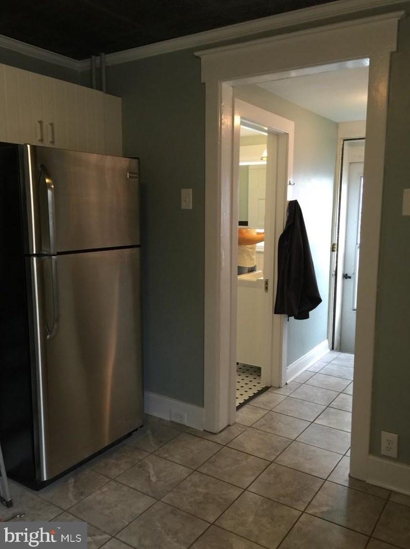 427 Carsonia Ave, Reading PA  19606-1508 exterior