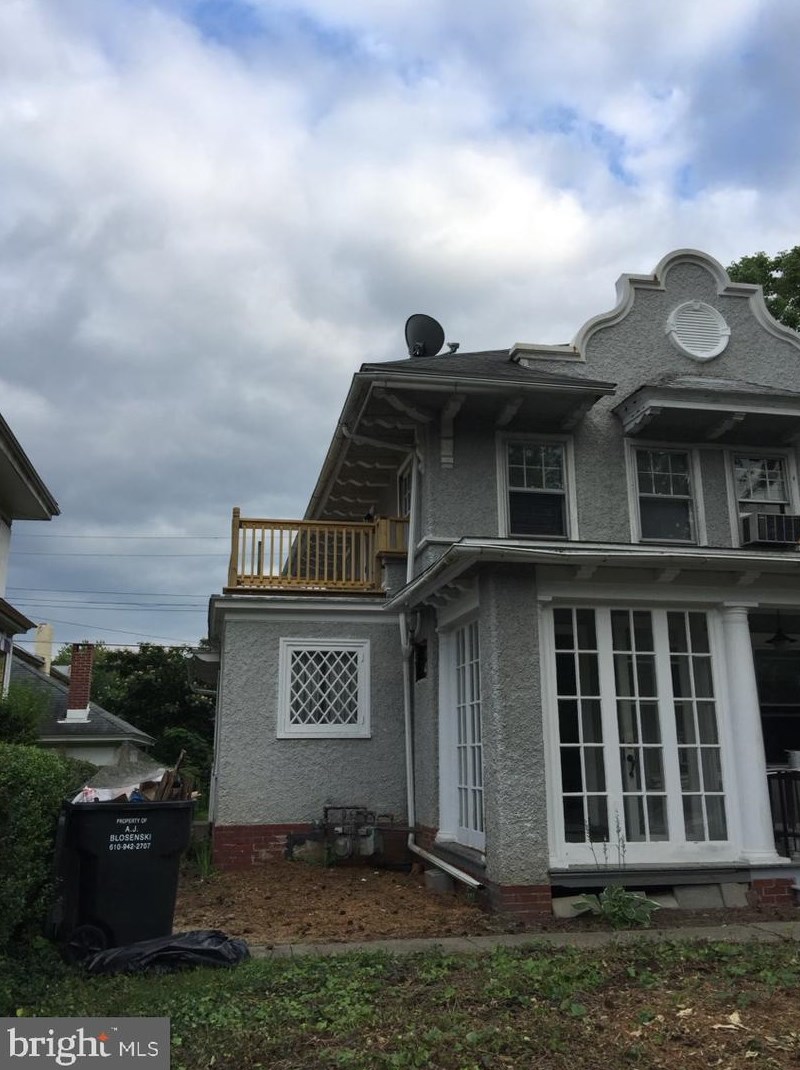 427 Carsonia Ave, Reading PA  19606-1508 exterior