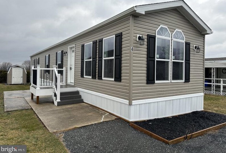 4 Mountain View Ln, Blandon, PA 19510-9735