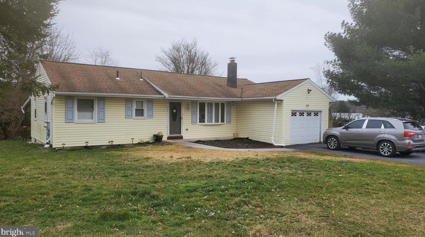 142 Butternut Ct, Reading, PA 19608