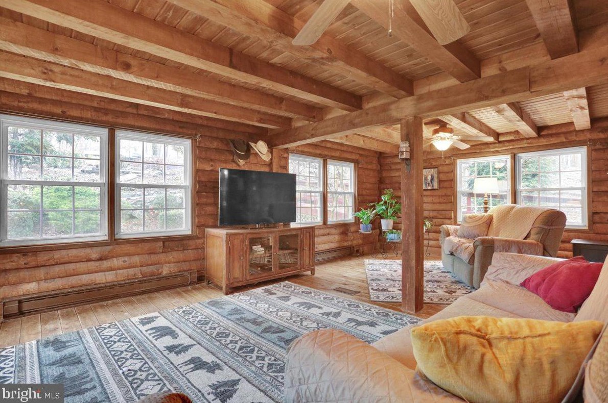 3537 Morgantown Rd, Hummels Store PA 19540-7923 exterior