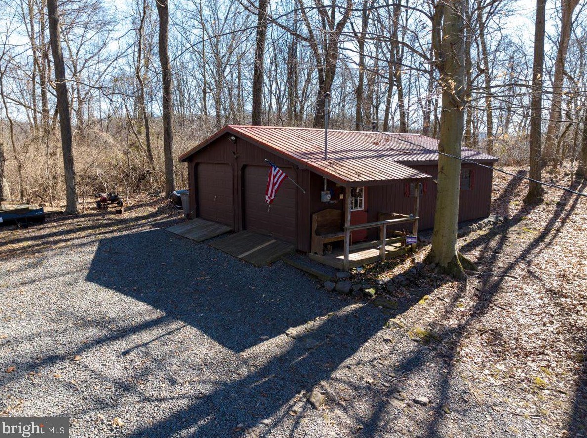 3537 Morgantown Rd, Hummels Store PA 19540-7923 exterior