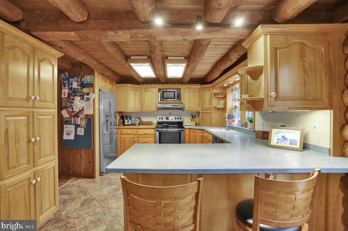 3537 Morgantown Rd, Hummels Store PA 19540-7923 exterior