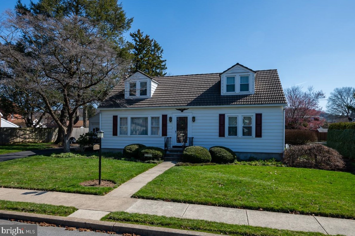 4141 7th Ave, Spring Valley, PA 19560