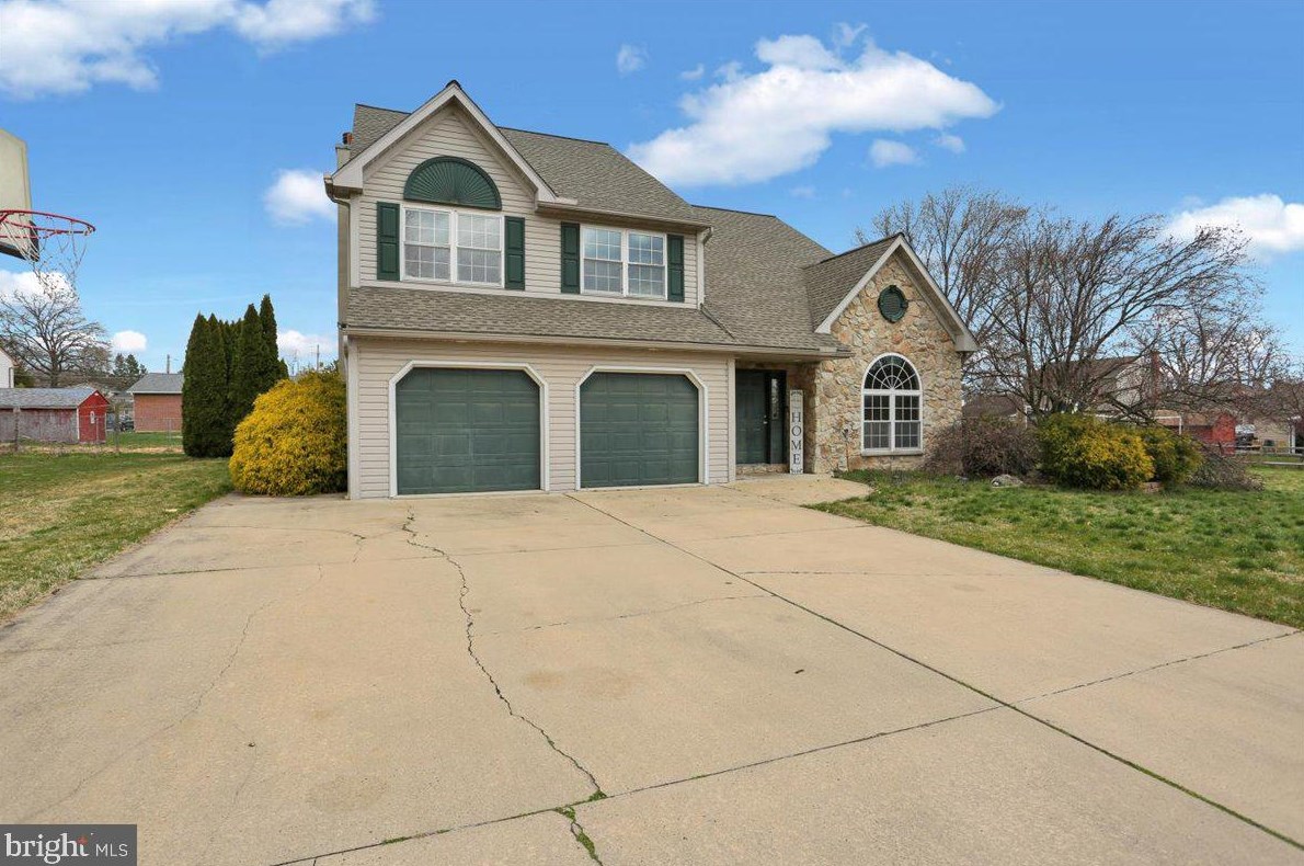 4729 Williams Ave, Reading, PA 19606