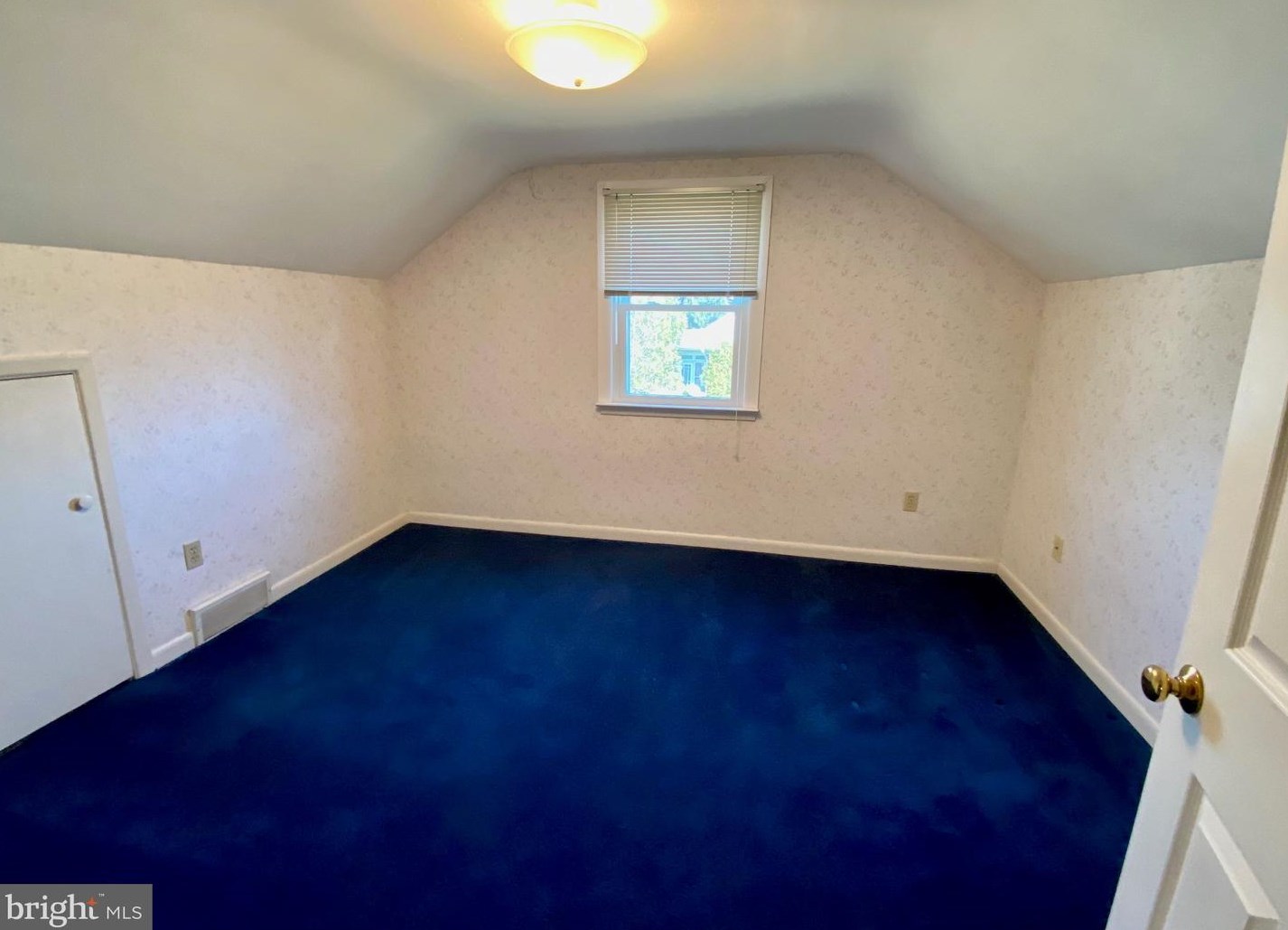 636 Wyomissing Blvd, Reading PA  19610-1759 exterior