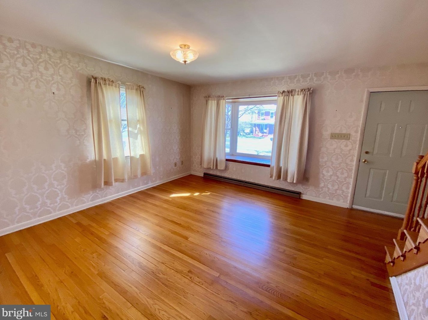 636 Wyomissing Blvd, Reading PA  19610-2268 exterior