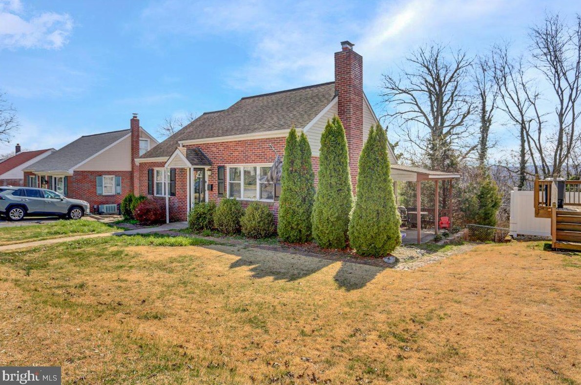 20 Margaret Dr, Reading, PA 19609-1716