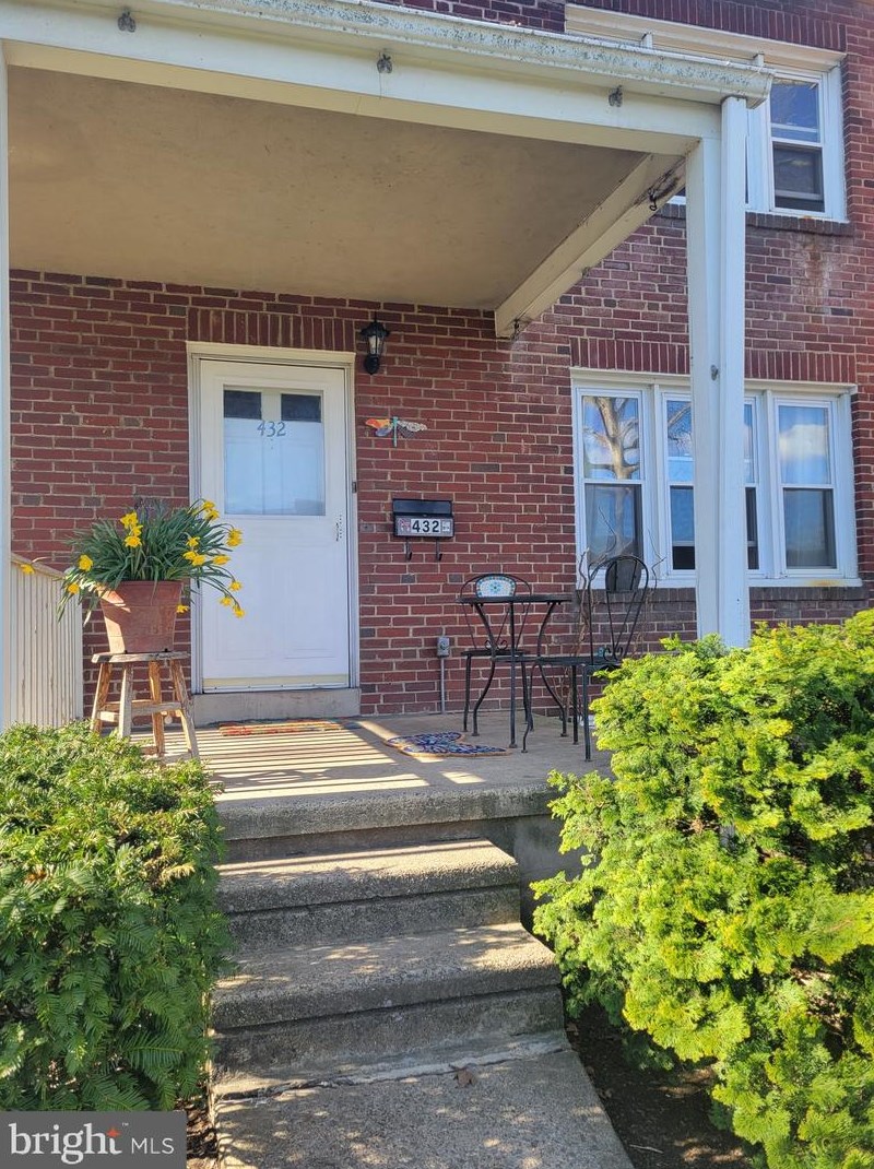 432 Sycamore Rd, Reading, PA 19611
