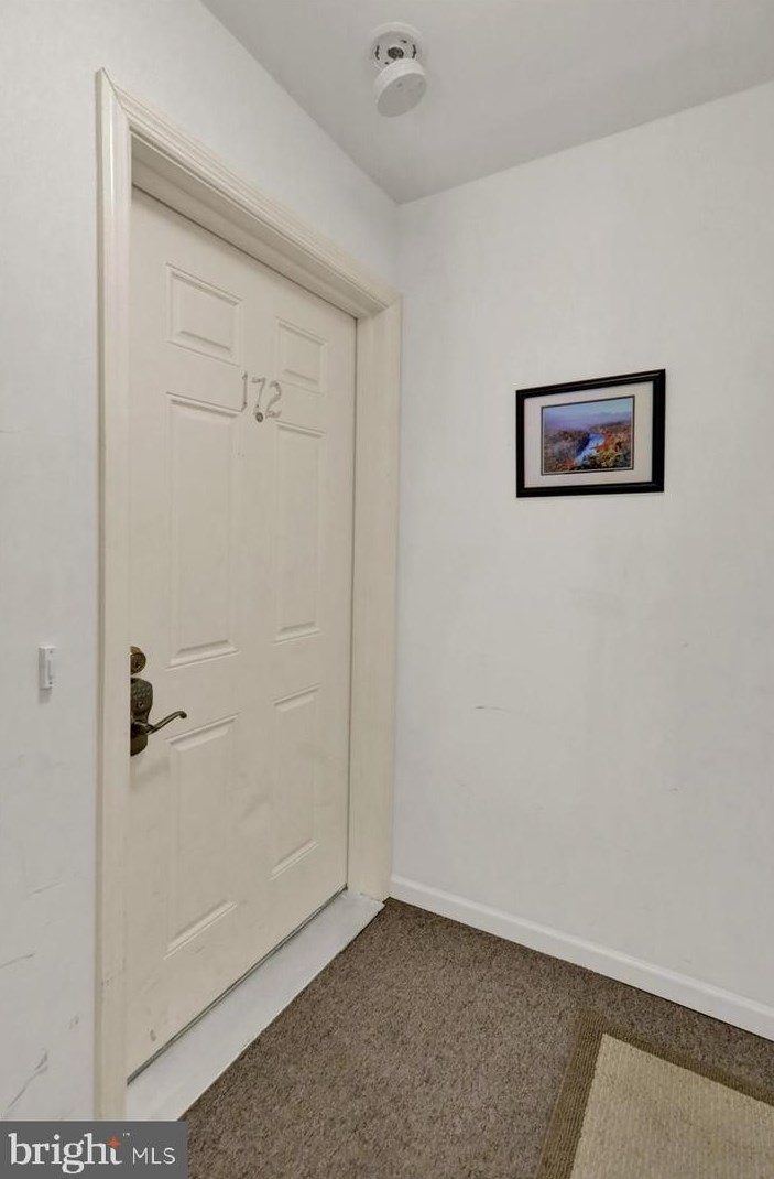 172 Christine Dr, Reading, PA 19606