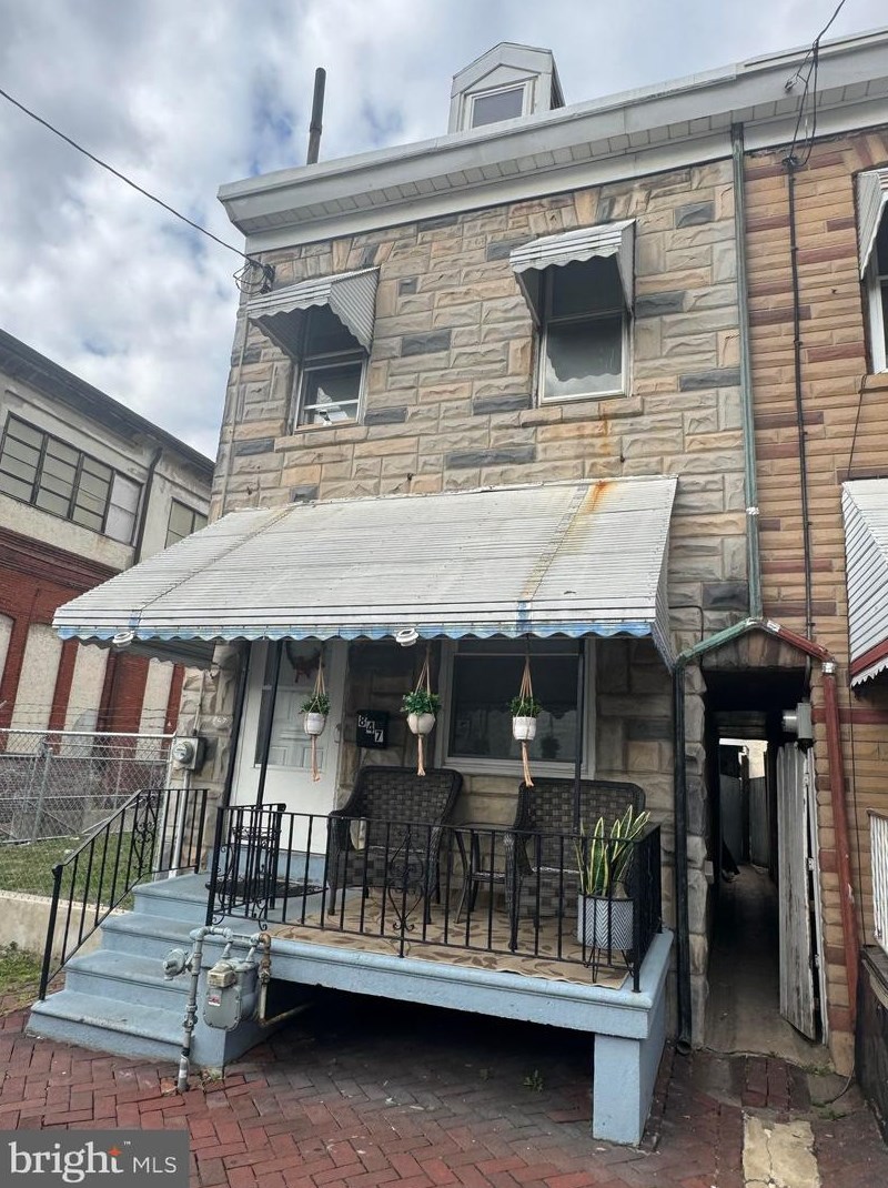 847 Buttonwood St, Reading PA  19601-3165 exterior