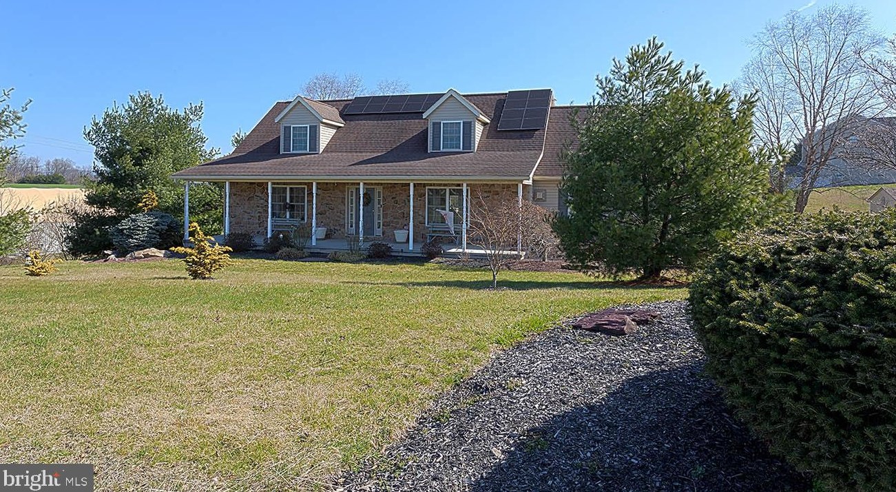 11 Pearl Rd, New Schaefferstown, PA 19506
