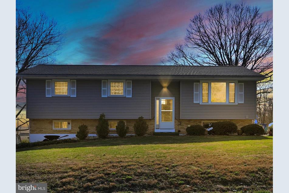 1300 Old Bernville Rd, Leesport, PA 19533 MLS PABK2041102 Coldwell