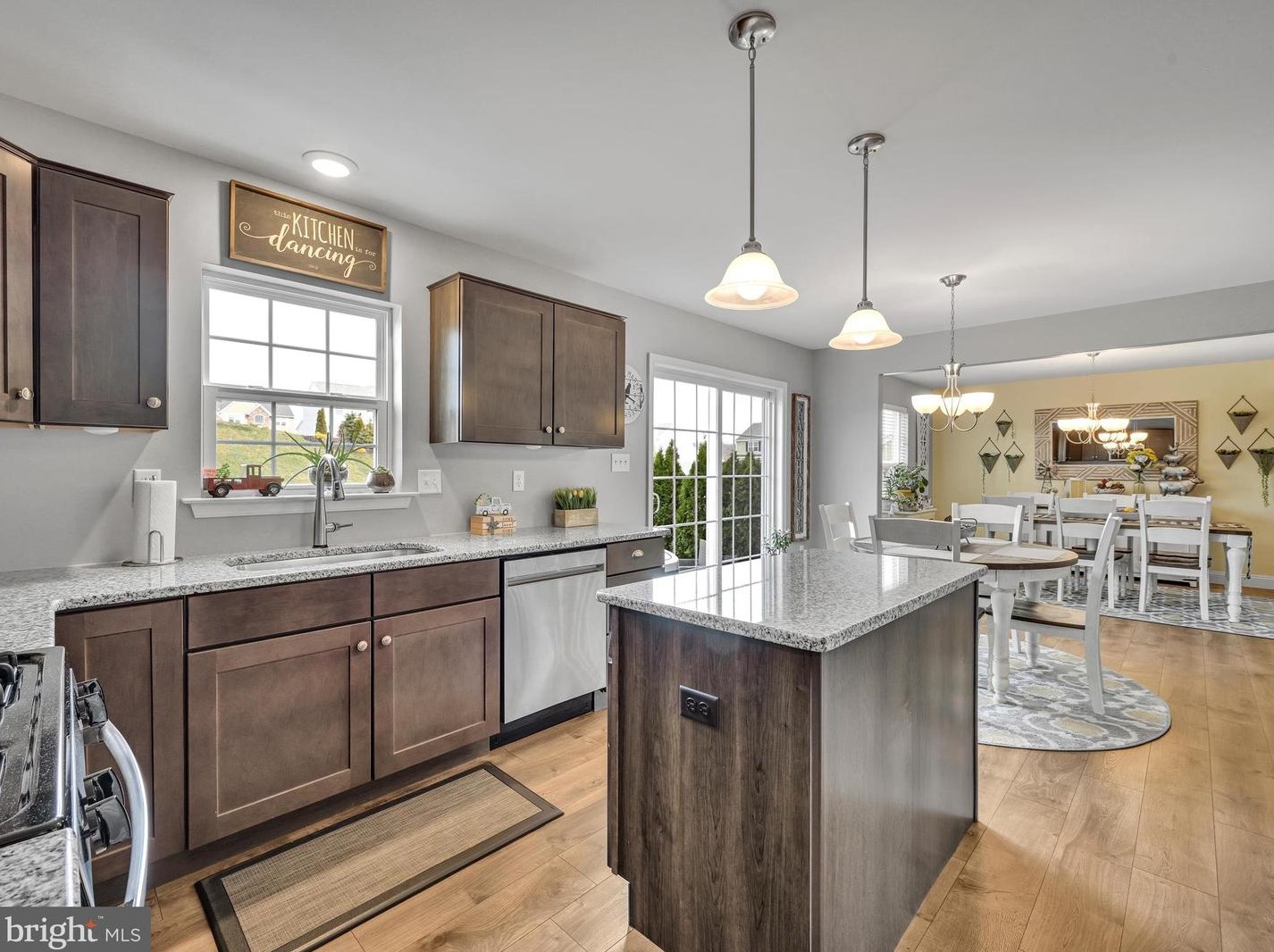 30 Sunglo Dr, Dauberville PA  19533-8672 exterior