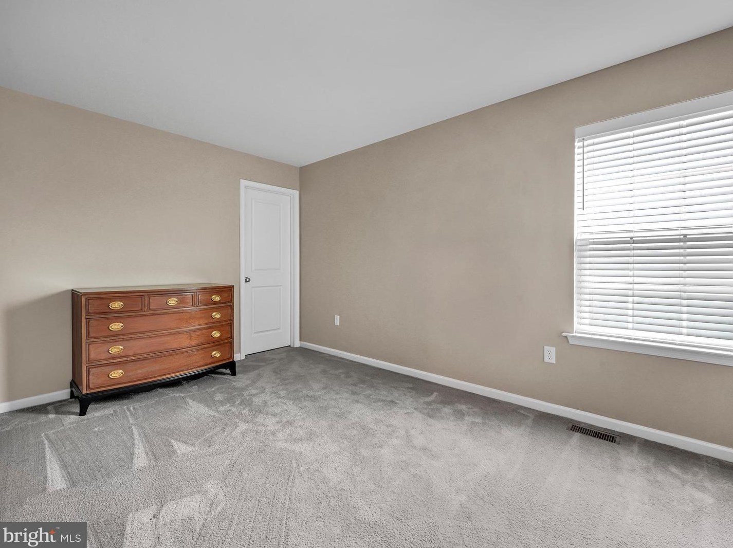 30 Sunglo Dr, Dauberville PA  19533-8672 exterior