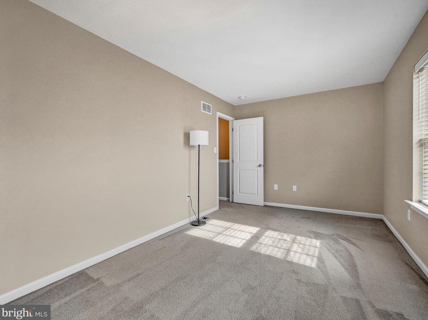 30 Sunglo Dr, Dauberville PA  19533-8672 exterior