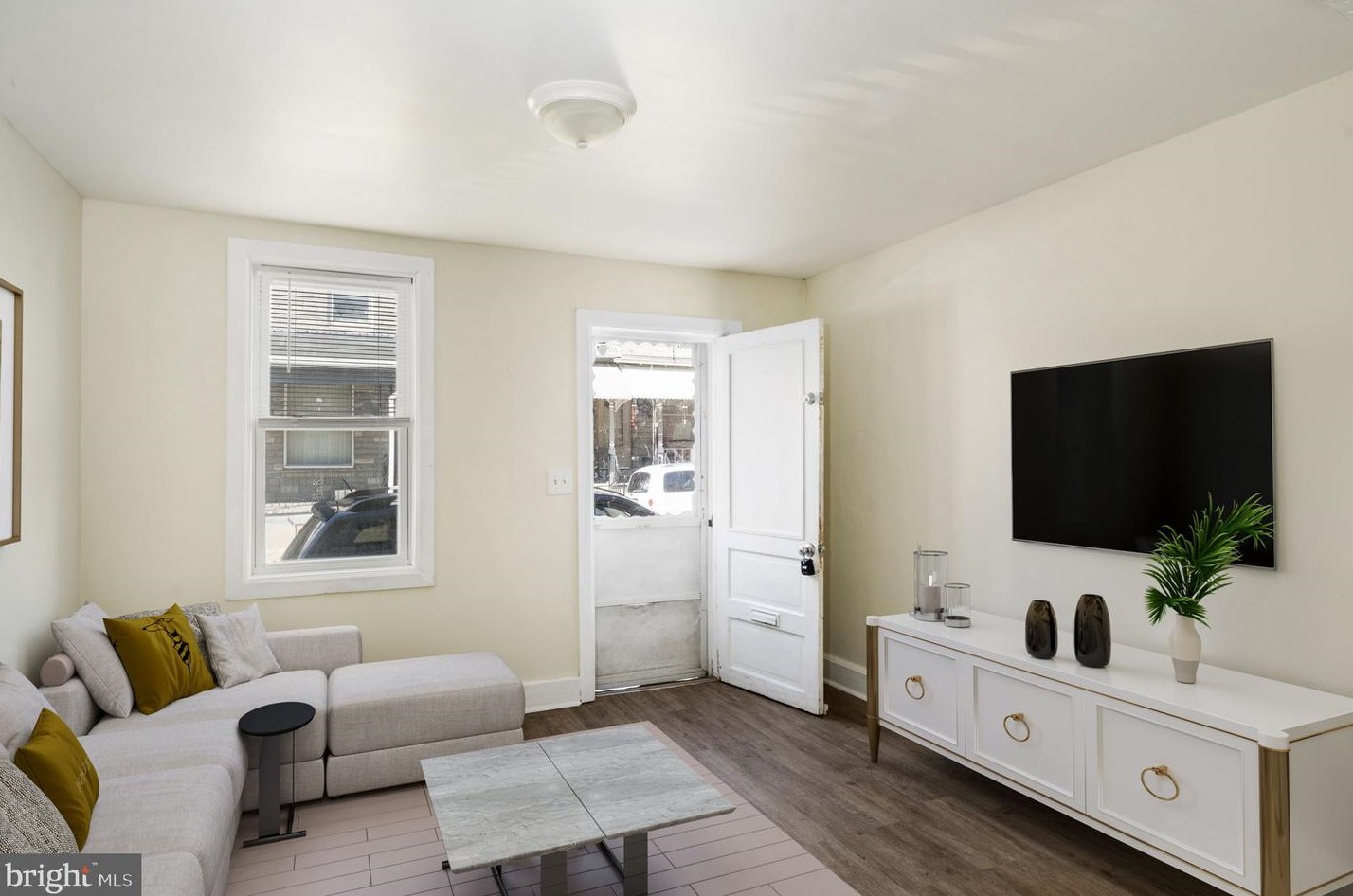 923 Church St, Reading, PA 19601
