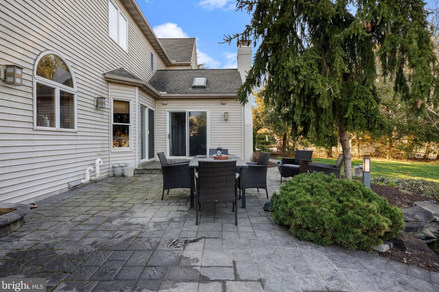 2908 Duffield Ln, Reading PA  19608-9662 exterior