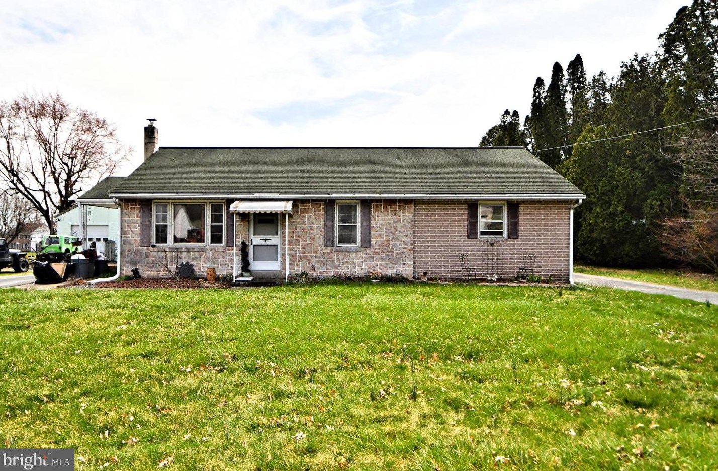 7783 Boyertown Pike, Spangsville, PA 19512-8112