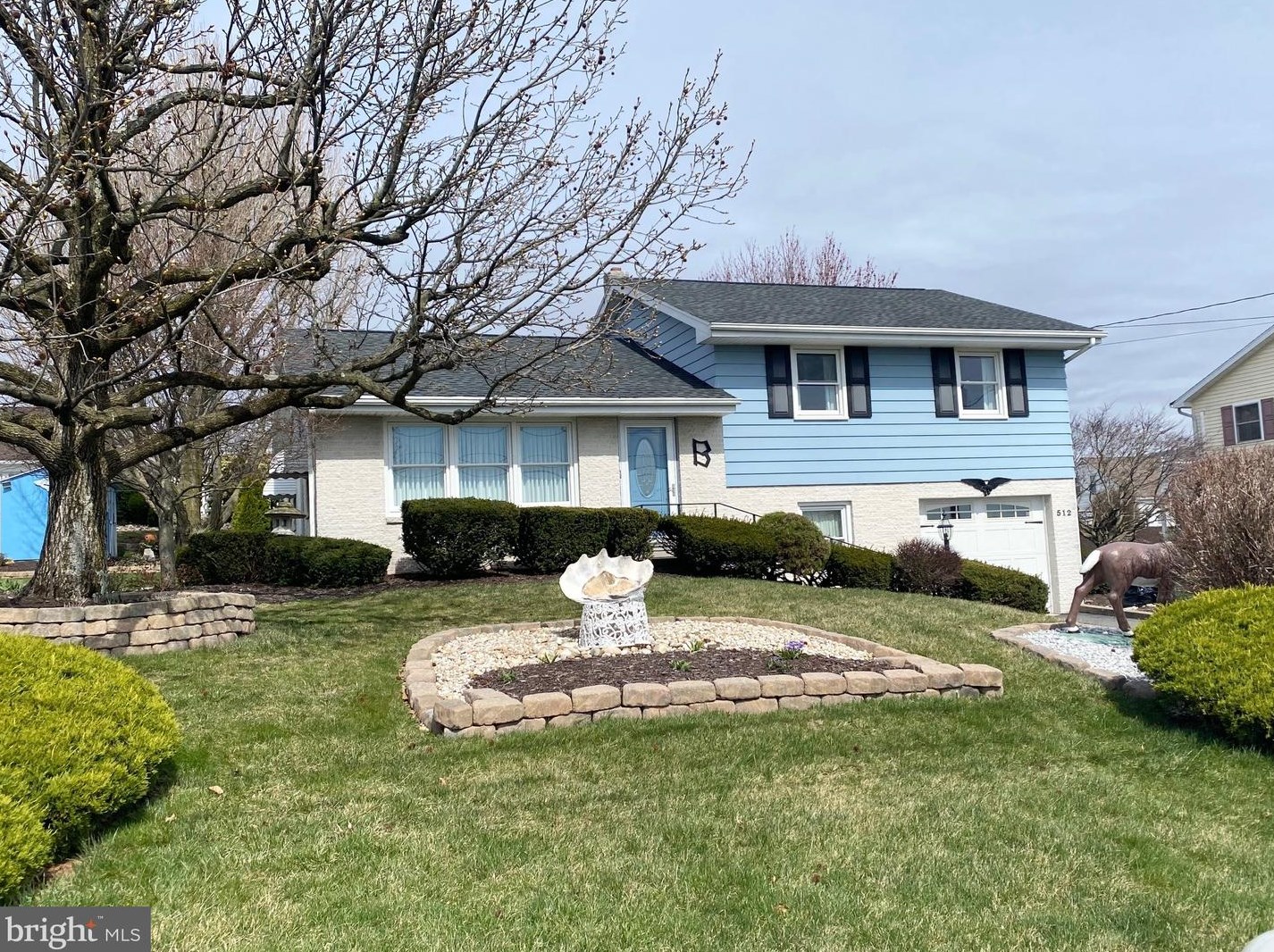 512 Florence Ave, Moselem, PA 19526