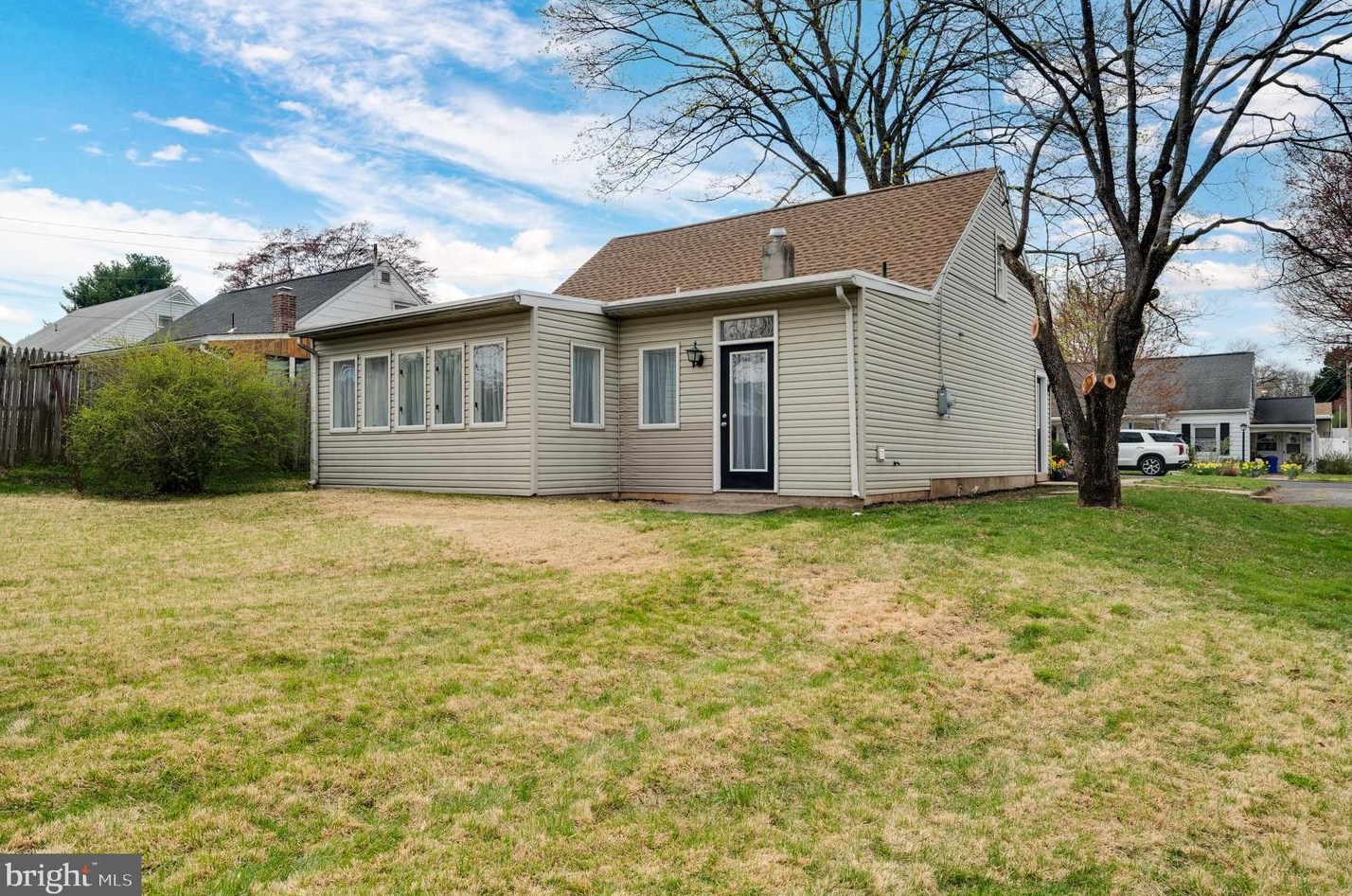 516 Lockheed Ave, Reading PA  19601-1150 exterior