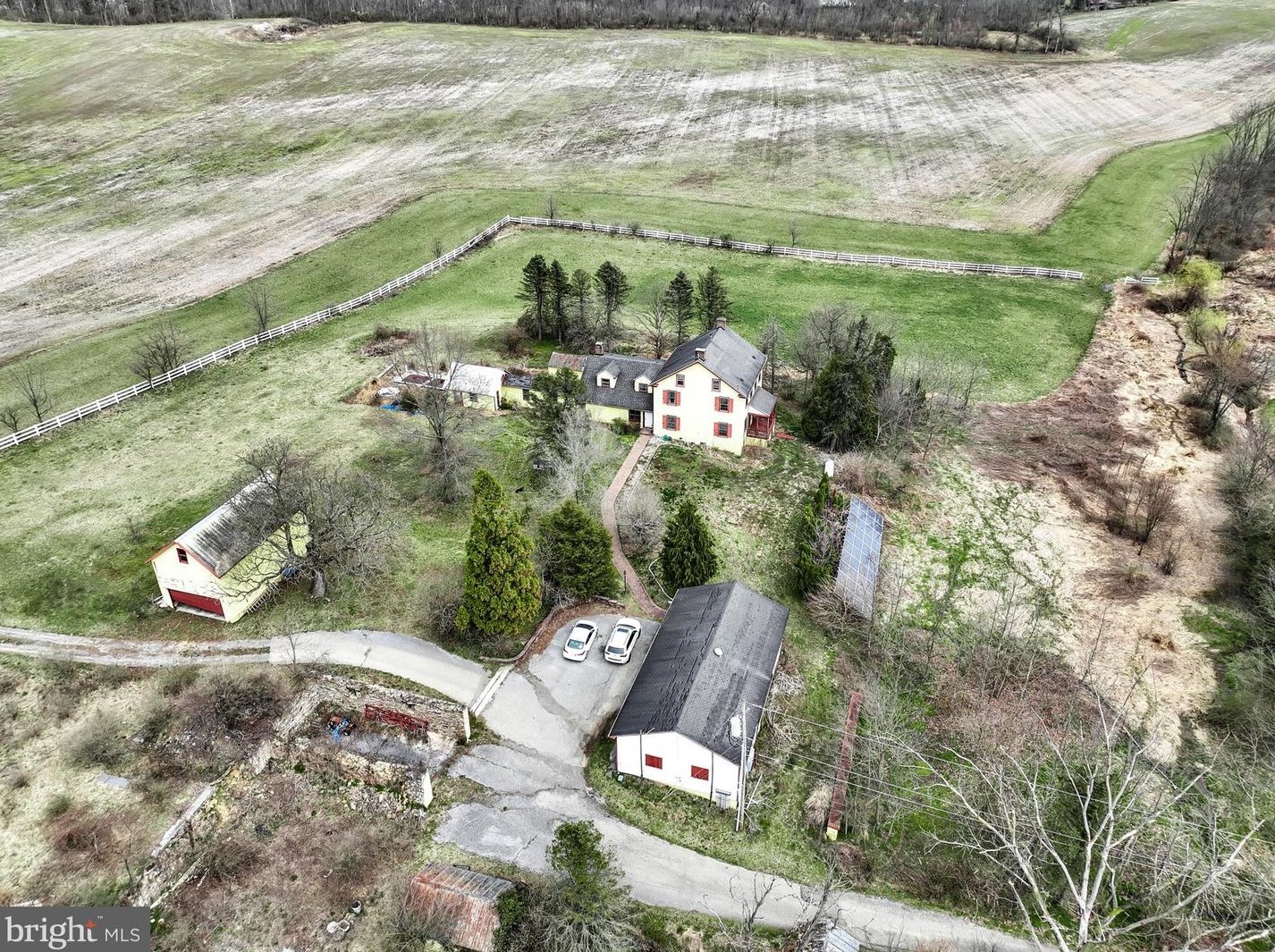 194 Cemetery Ln, Dauberville, PA 19533-9124