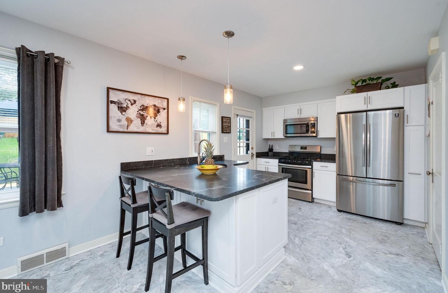 704 State St, Reading PA  19607-1226 exterior