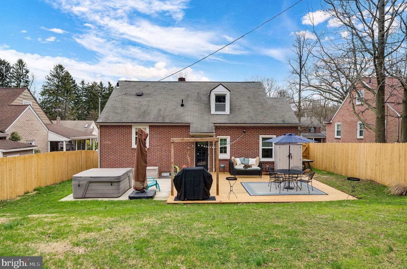 704 State St, Reading PA  19607-1226 exterior