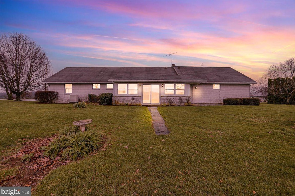589 New Schaefferstown Rd, New Schaefferstown, PA 19506