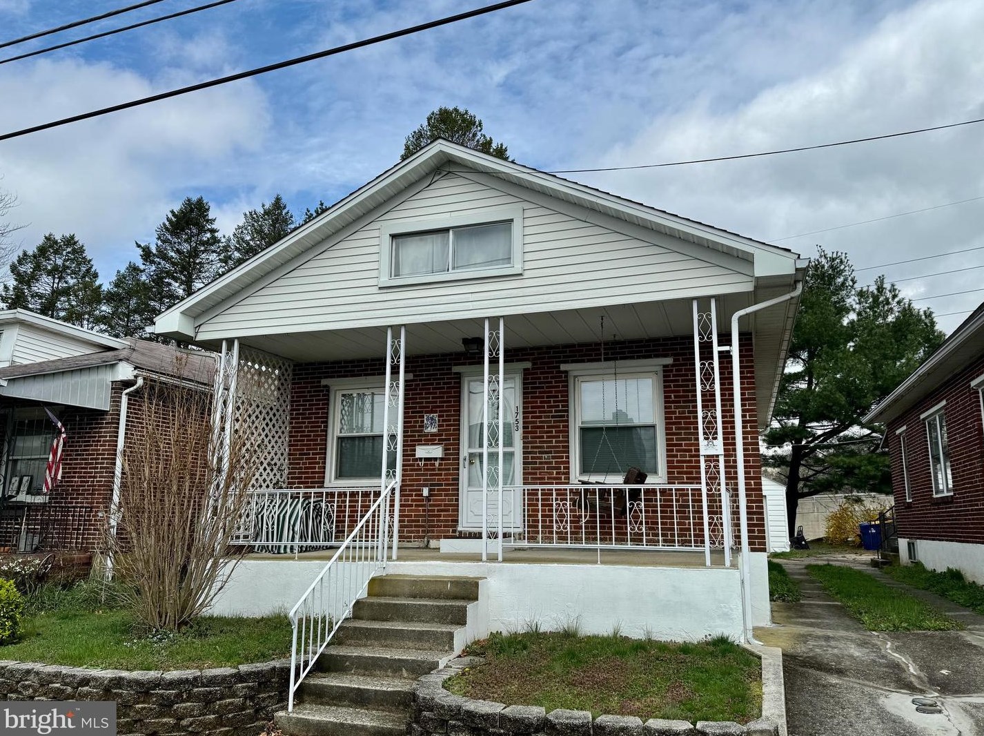 1753 Portland Ave, Reading PA  19609-2020 exterior