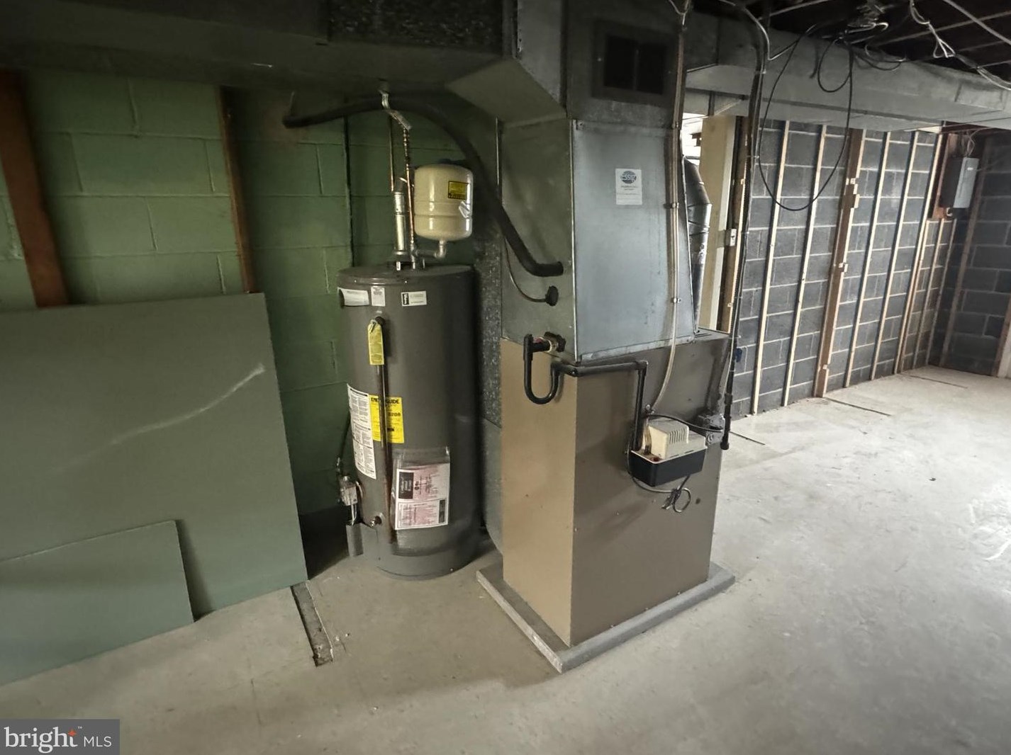 1150 Whitner Rd, Reading PA  19605-1054 exterior