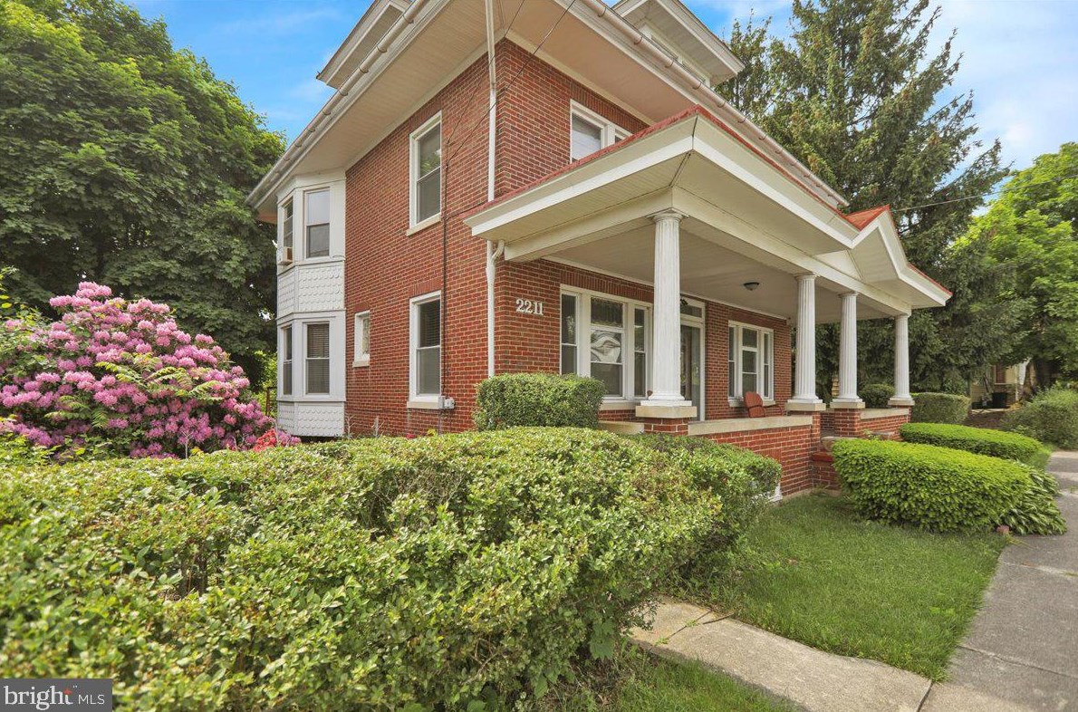2211 Main St, Centre, PA 19541