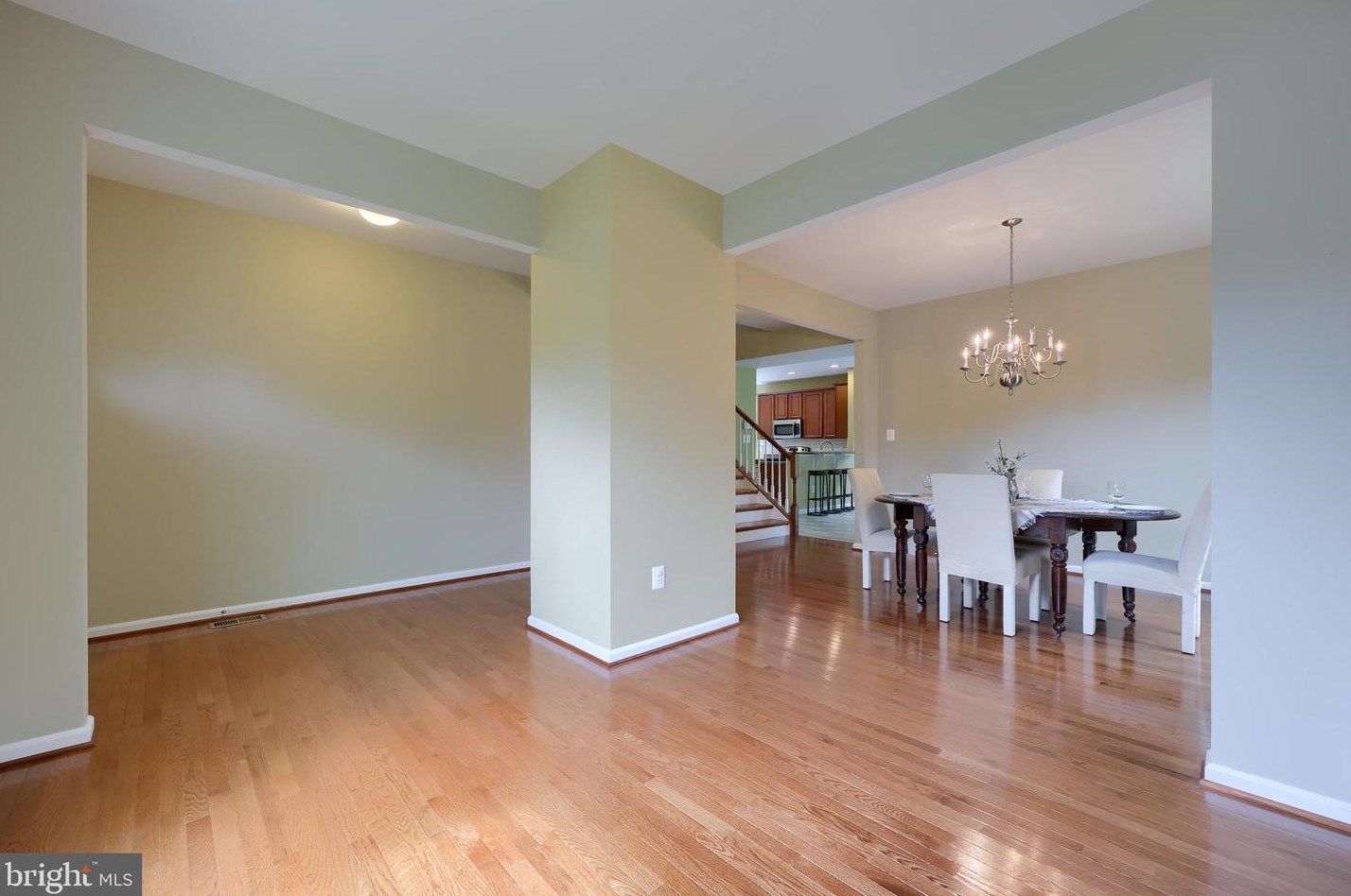 5107 Peach Blossom Dr, Douglassville PA  19518-1328 exterior