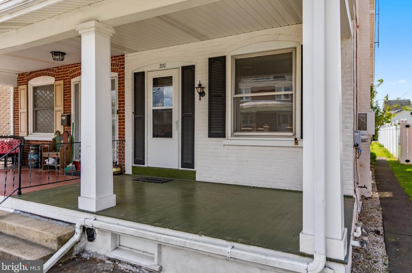 320 E 4th St, Spangsville, PA 19512