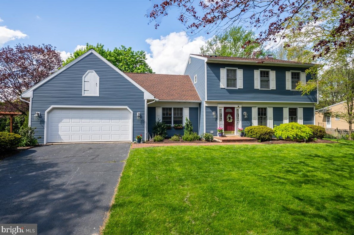 9 Plymouth Pl, Reading, PA 19610