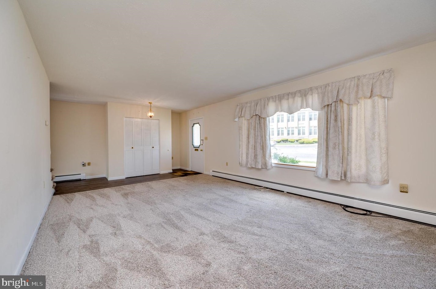 2444 Fairview St, Reading PA  19609-1317 exterior