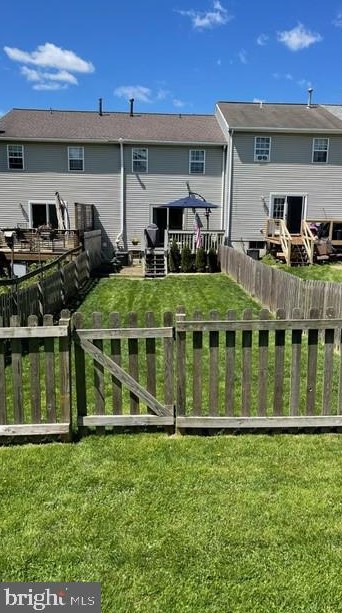 3945 Lynn Ave, Reading PA  19606-2881 exterior