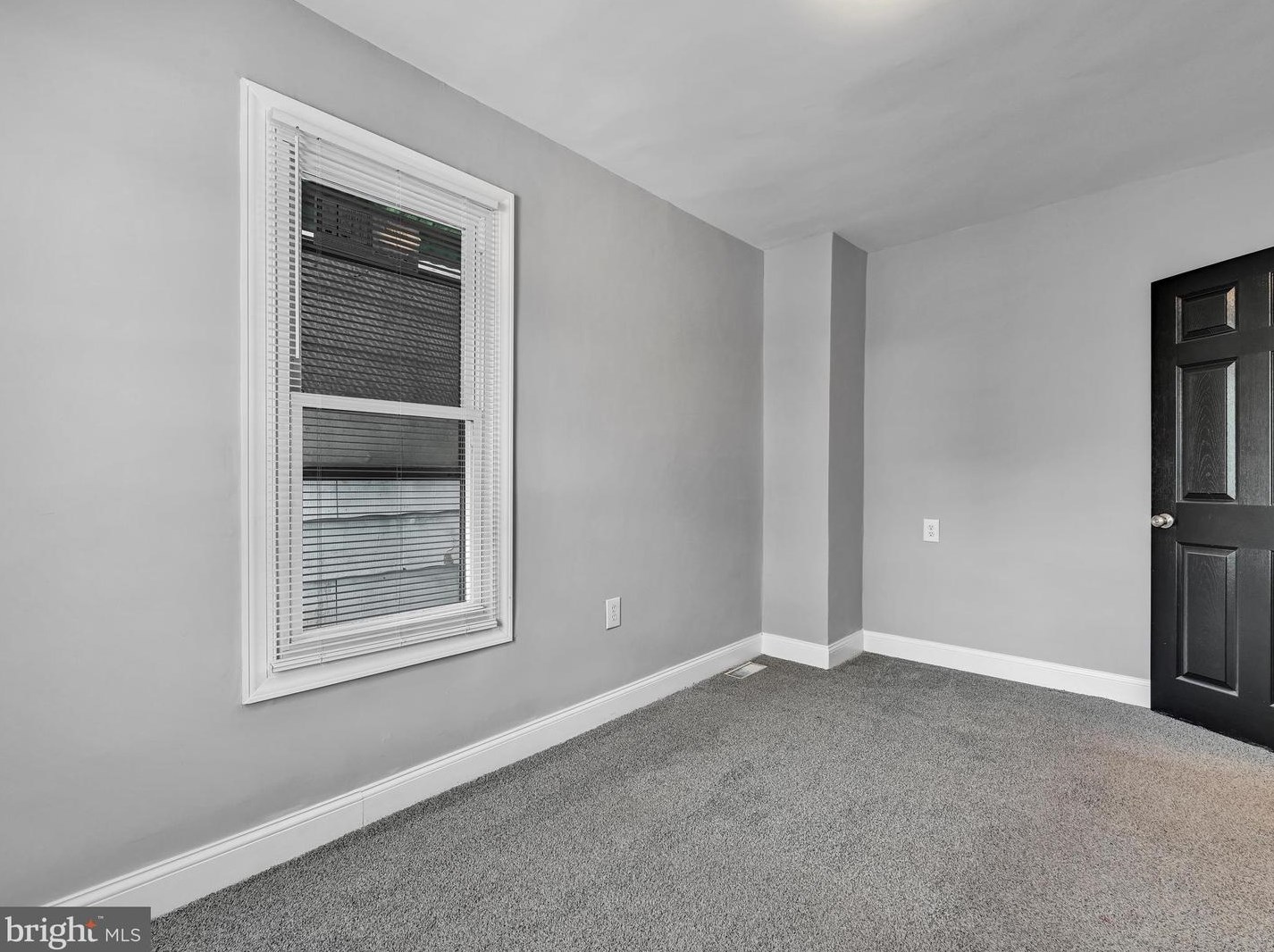 603 Maple St, Reading PA  19602-2535 exterior