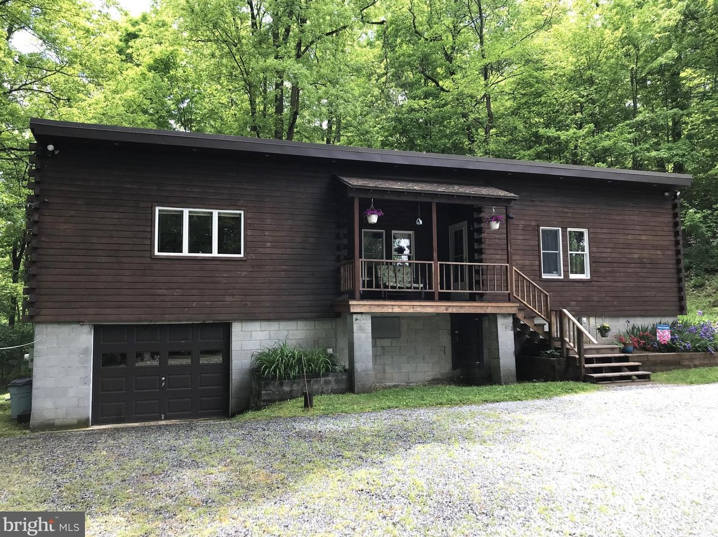 204 Wheatfield Rd, Reading PA  19608-9285 exterior